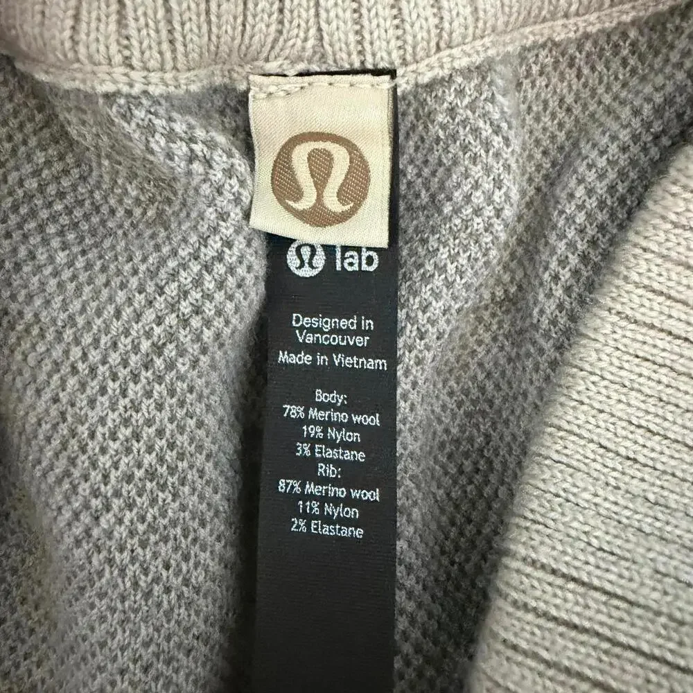 NWT LULULEMON LAB *Rare Merino Wool Knit High Rise Slouch Pant in Multi Size M - Picture 7 of 9